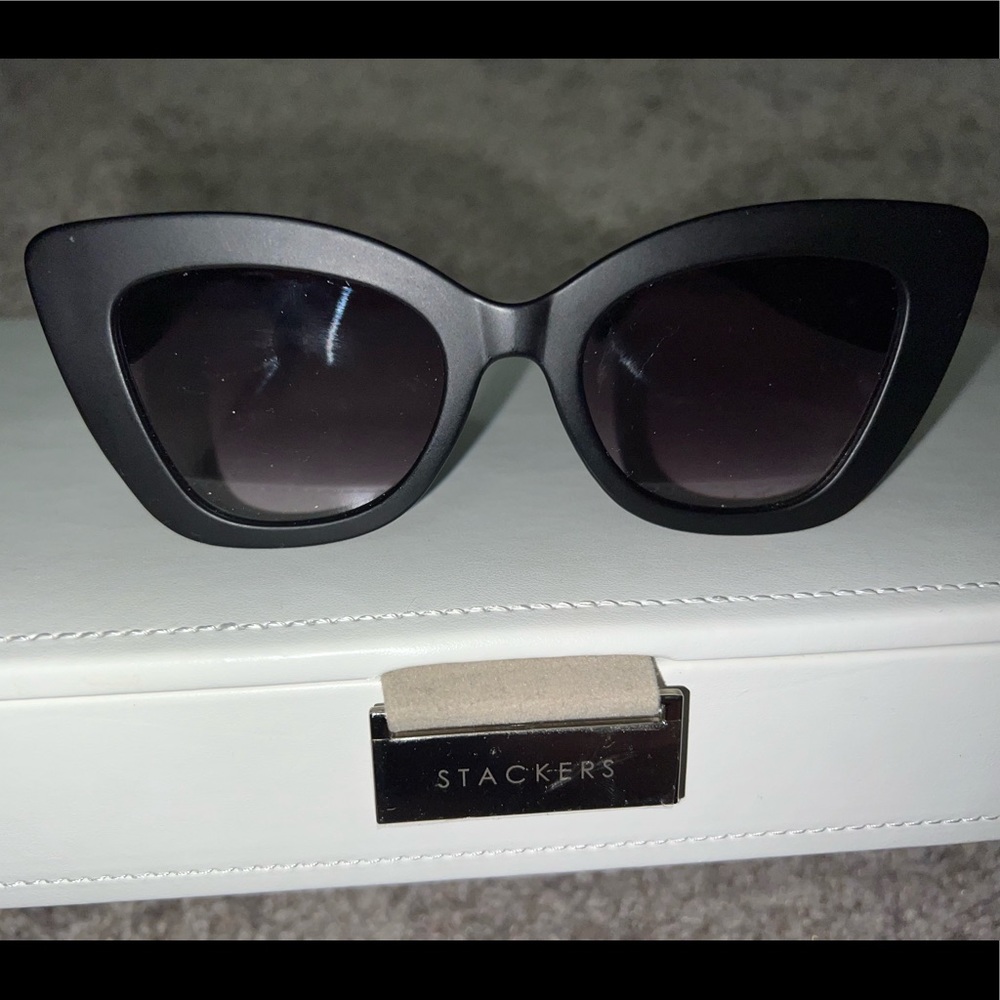 Frye & Co sunglasses